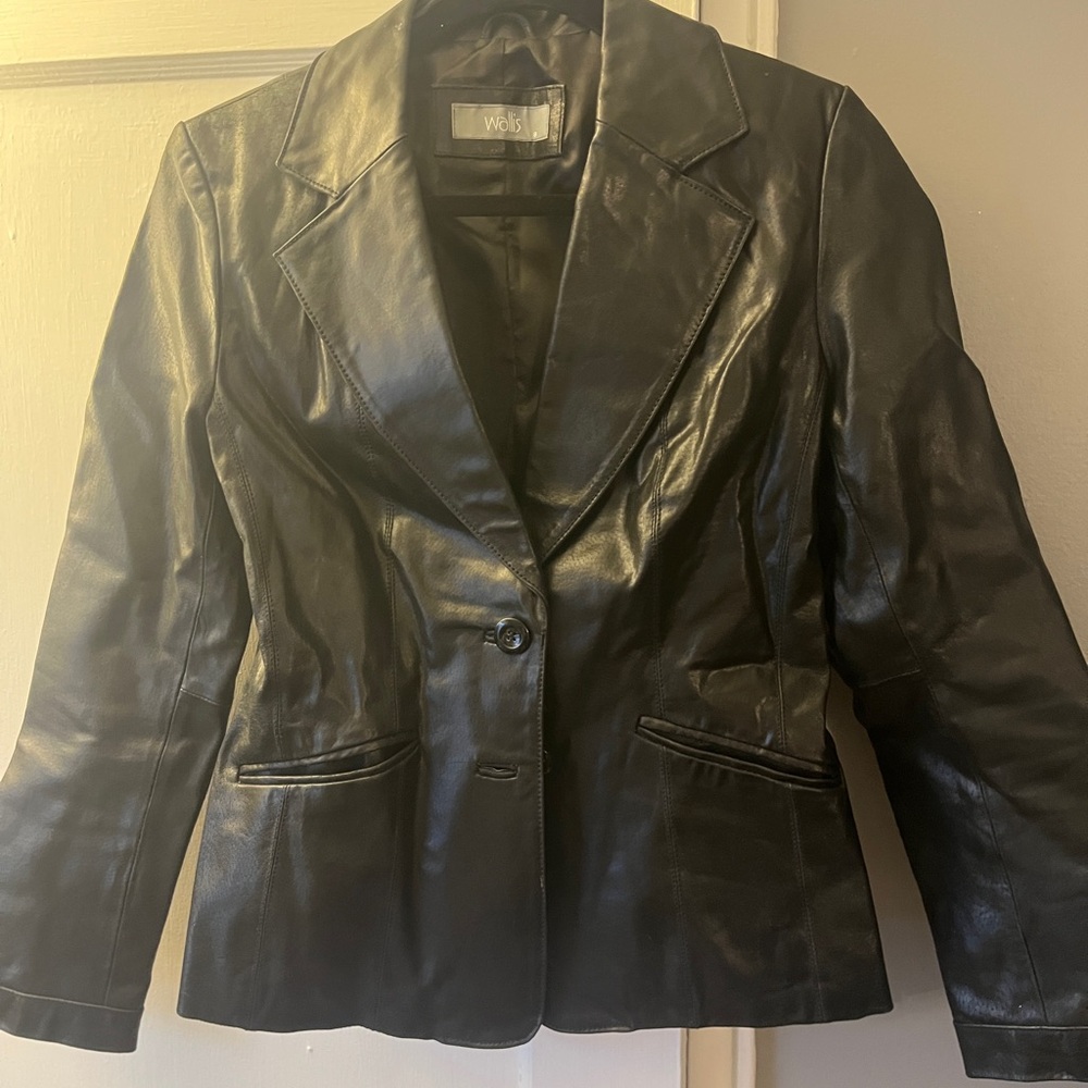 Wallis Black Women's leather Blazer